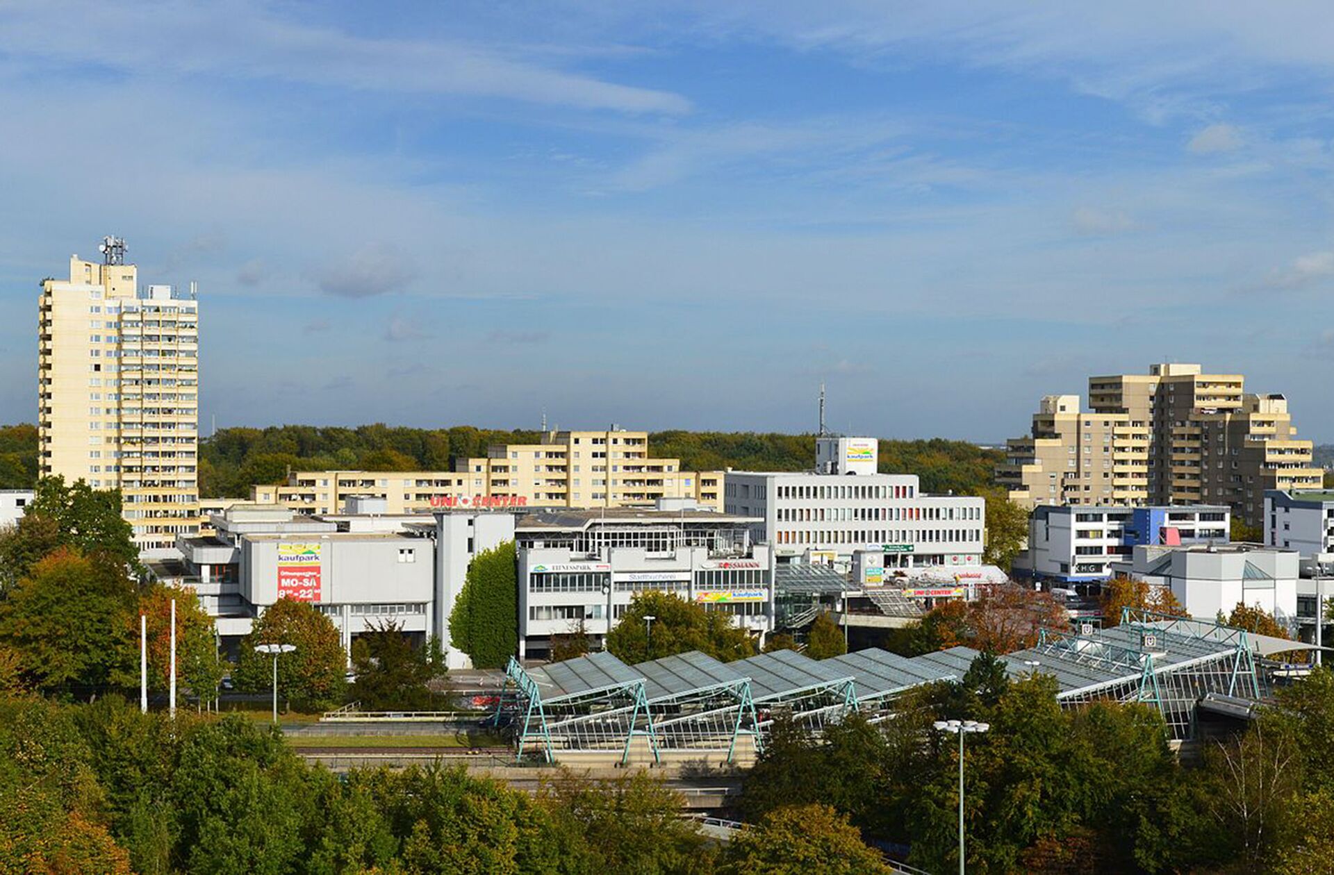 Referenz 06 Bochum Uni-Center Gesamtansicht